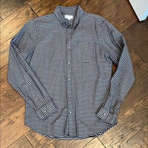 Men's Black and Gray Shirt